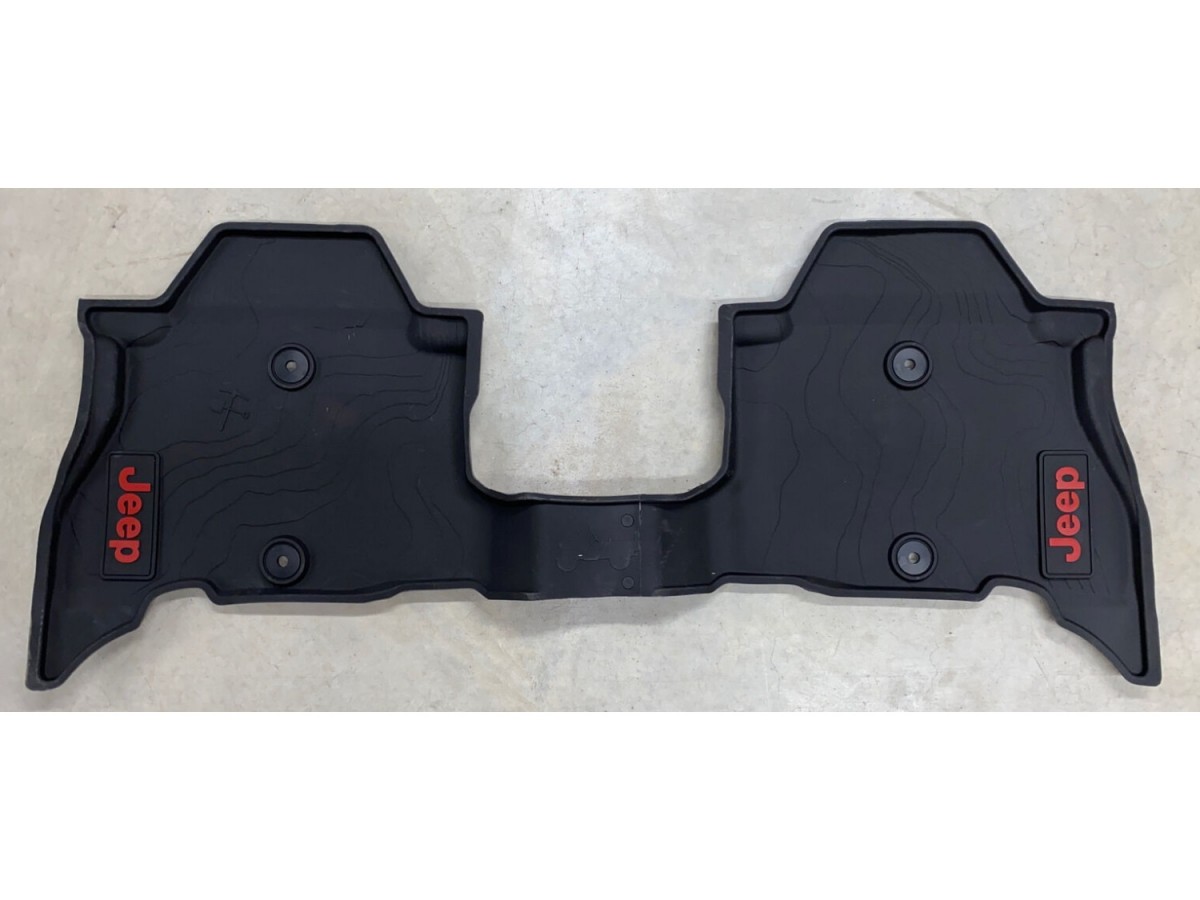 Genuine Mopar Jeep Rubber Floor Mats 4 Door 4 Mat Set For 4XE PHEV